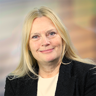 Kari_Mette Toverud - Executive - Liten